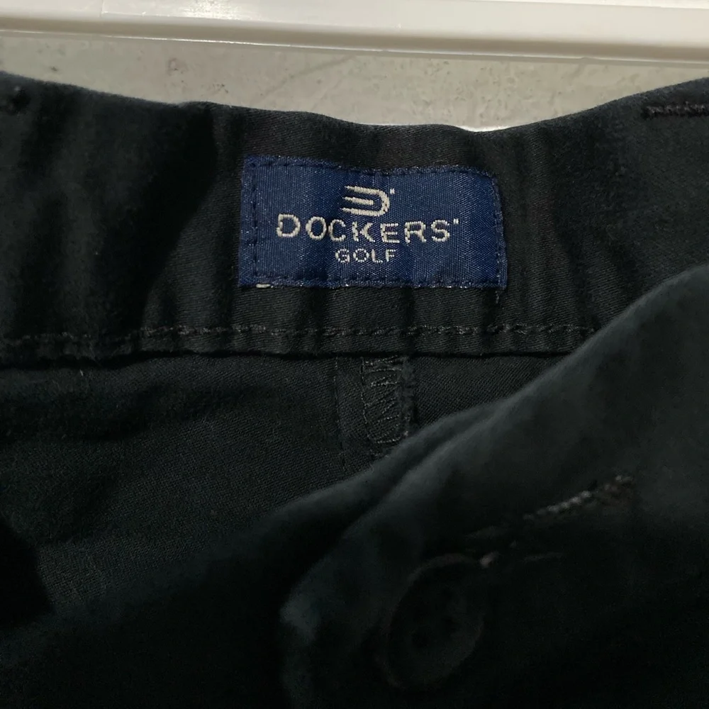 Dockers Men’s Golf Cotton Black Shorts